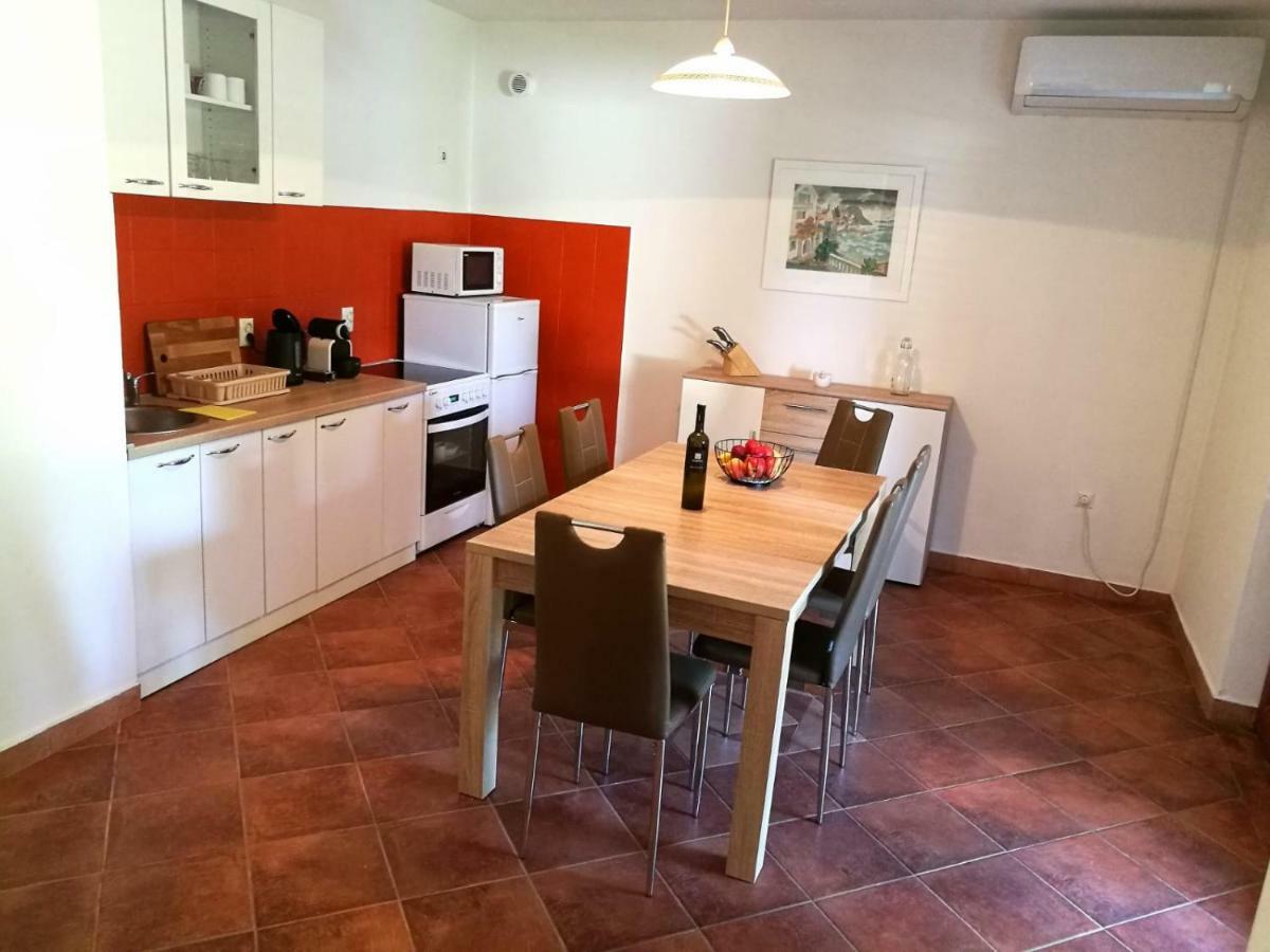 Apartament Casa Val Madorso Peroj Zewnętrze zdjęcie