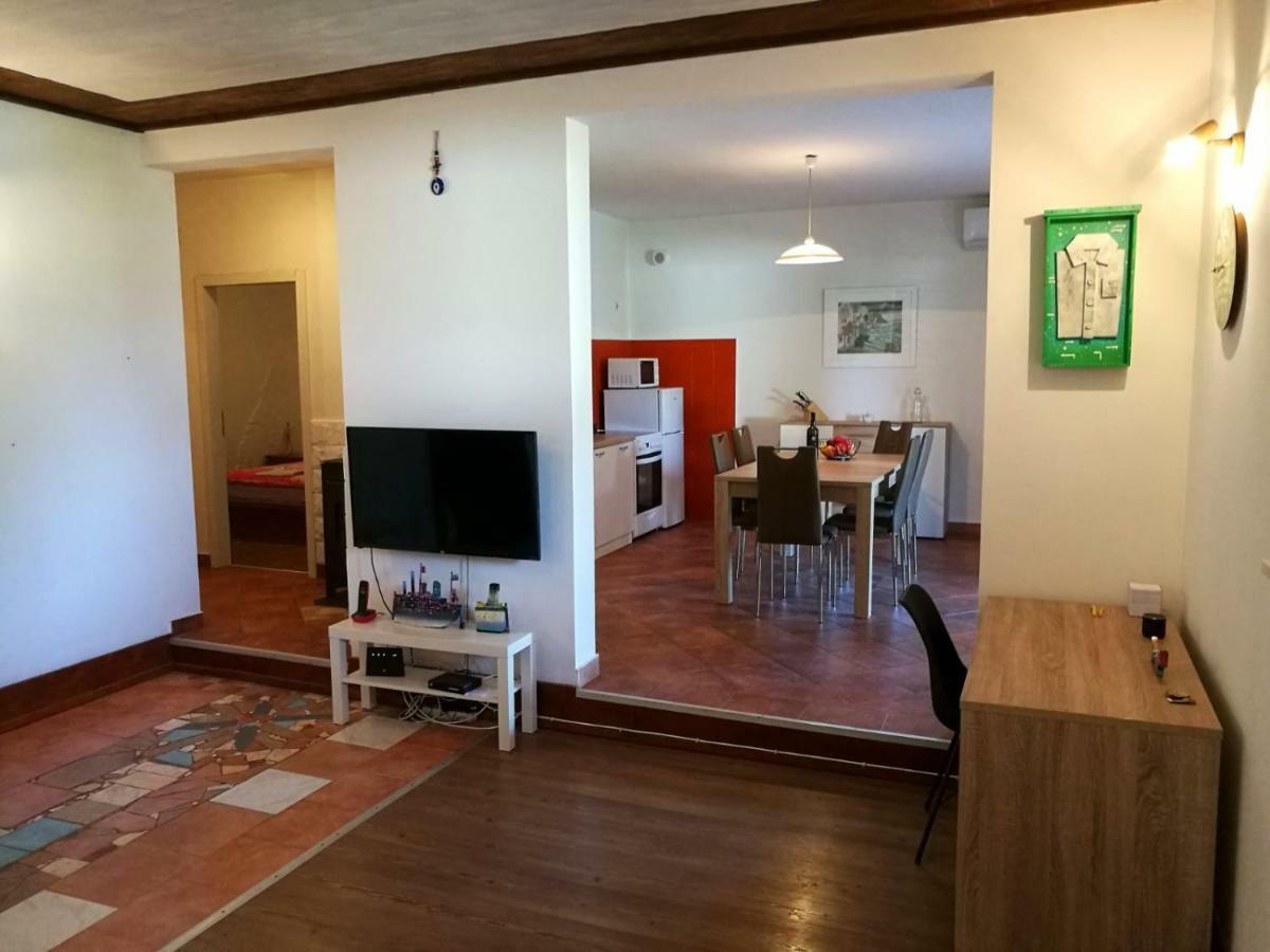 Apartament Casa Val Madorso Peroj Zewnętrze zdjęcie